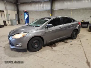2012 Ford Focus SE z VIN 1FAHP3F28CL208855, wystawiony jako Copart lot #63766165 z przebiegiem 168 183 mil mil oraz Szkoda całkowita • Salvage title. Historia ofert i sprzedaży dostępna na DreamBid. Obrazek 1.