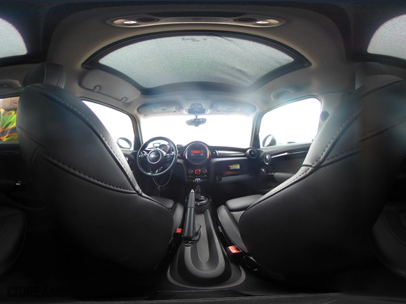 2016 MINI Cooper Hardtop 4 Door S with VIN WMWXU3C58G2B63277, listed as a IAAI auction lot 41566817 with 98,195 mi miles. Bid and sale history available at carsss.com. Image 18.
