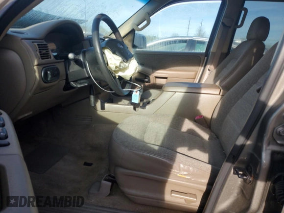 2004 Ford Explorer XLS with VIN 1FMZU72K74UA98831, listed as a Copart auction lot 53464105 with 135,612 mi miles and Non repairable. Bid and sale history available at DreamBid. Image 7.