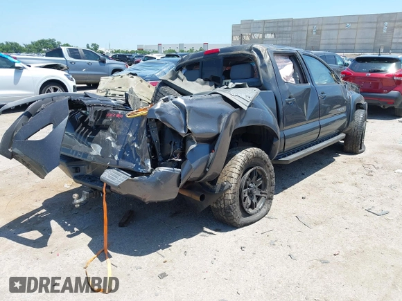 2009 Toyota Tacoma with VIN 3TMLU42N39M030914, listed as a IAAI auction lot 42471262 with Not provided miles and . Bid and sale history available at DreamBid. Image 4.