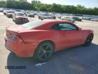 2011 Chevrolet Camaro 2LT z VIN 2G1FC1ED4B9193354, wystawiony jako Copart lot #57403725 z przebiegiem 255 443 mil mil oraz Szkoda całkowita • Salvage title. Historia ofert i sprzedaży dostępna na DreamBid. Obrazek 3.