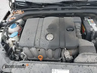 2011 Volkswagen Jetta SE with VIN 3VWDZ7AJ4BM387236, listed as a IAAI auction lot 41875995 with 202,028 mi miles and . Bid and sale history available at DreamBid. Image 10.