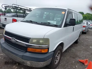 2006 Chevrolet Express Cargo с VIN 1GCFG15X861171275, выставлен на аукционе IAAI как лот 42209259 с пробегом 192 631 миль миль и . История ставок и продаж доступна на DreamBid. Изображение 1.
