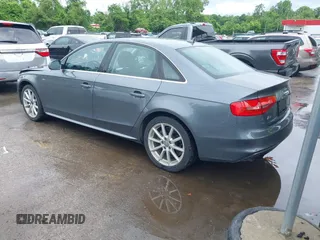 2015 Audi A4 Premium Plus z VIN WAUFFAFL5FN018440, wystawiony jako IAAI lot #42230870 z przebiegiem 135 275 mil mil oraz . Historia ofert i sprzedaży dostępna na DreamBid. Obrazek 3.