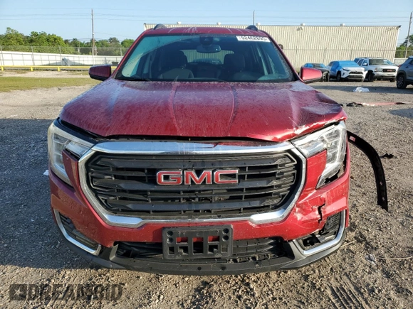 2024 GMC Terrain SLE with VIN 3GKALMEG2RL263197, listed as a Copart auction lot 52462895 with 29,070 mi miles and Salvage title. Bid and sale history available at DreamBid. Image 5.