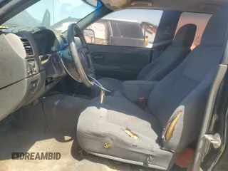 2006 Chevrolet Colorado 1LT z VIN 1GCCS138568275842, wystawiony jako Copart lot #52884955 z przebiegiem 236 657 mil mil oraz Szkoda całkowita • Salvage title. Historia ofert i sprzedaży dostępna na DreamBid. Obrazek 7.