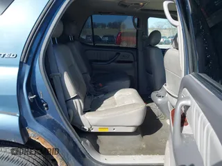 2007 Toyota Sequoia Limited with VIN 5TDBT48A97S279217, listed as a IAAI auction lot 41800633 with 264,945 mi miles and . Bid and sale history available at DreamBid. Image 8.