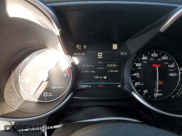 2022 Alfa Romeo Giulia Ti with VIN ZARFAMBN4N7661008, listed as a Copart auction lot 68896384 with 13,697 mi miles and Salvage Title. Bid and sale history available at carsss.com. Image 9.