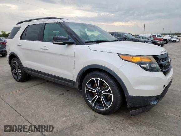 2015 Ford Explorer Sport z VIN 1FM5K8GT8FGB32918, wystawiony jako Copart lot #63532215 z przebiegiem 151 792 mil mil oraz Czysty tytuł • Clean title. Historia ofert i sprzedaży dostępna na DreamBid. Obrazek 4.