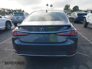 2022 Lexus ES 300h Luxury with VIN 58AEA1C16NU014227, listed as a IAAI auction lot 41504883 with 55,850 mi miles and . Bid and sale history available at DreamBid. Image 16.