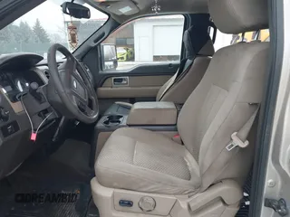 2009 Ford F-150 XL z VIN 1FTPW14VX9FA21926, wystawiony jako IAAI lot #41345691 z przebiegiem 251 446 mil mil oraz . Historia ofert i sprzedaży dostępna na DreamBid. Obrazek 5.
