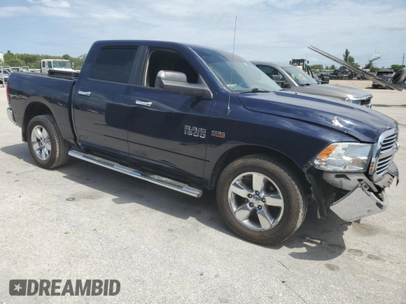 2017 Ram 1500 Lone Star z VIN 1C6RR6LT8HS776342, wystawiony jako Copart lot #59501075 z przebiegiem 132 513 mil mil oraz Szkoda całkowita • Salvage title. Historia ofert i sprzedaży dostępna na DreamBid. Obrazek 4.