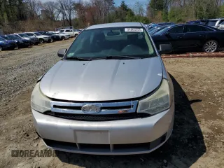 2008 Ford Focus SE with VIN 1FAHP35N38W239464, listed as a Copart auction lot 54005565 with 161,203 mi miles and Clean Title. Bid and sale history available at carsss.com. Image 5.
