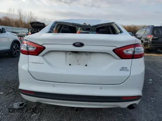 2016 Ford Fusion SE with VIN 3FA6P0HD0GR245412, listed as a Copart auction lot 48696035 with 60,262 mi miles and Salvage Title. Bid and sale history available at carsss.com. Image 6.