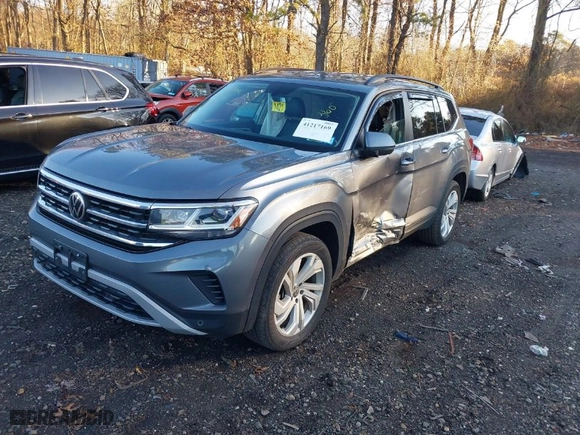 2021 Volkswagen Atlas 3.6L V6 SE w/Technology with VIN 1V2HR2CA7MC541252, listed as a IAAI auction lot 41217169 with 70,371 mi miles. Bid and sale history available at carsss.com. Image 6.