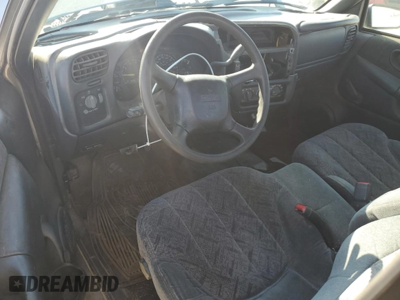 2001 GMC Sonoma SL with VIN 1GTCS14591K123515, listed as a Copart auction lot 67796064 with 313,545 mi miles and Salvage Title. Bid and sale history available at DreamBid. Image 8.