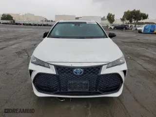 2019 Toyota Avalon Hybrid Limited with VIN 4T1B21FB8KU005018, listed as a Copart auction lot 45603125 with 111,976 mi miles and Salvage Title. Bid and sale history available at carsss.com. Image 5.