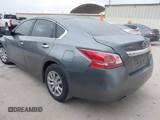 2015 Nissan Altima S with VIN 1N4AL3AP5FC479473, listed as a IAAI auction lot 42037990 with 142,006 mi miles and . Bid and sale history available at carsss.com. Image 3.