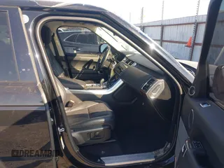 2020 Land Rover Range Rover Sport HSE with VIN SALWR2SU4LA886990, listed as a IAAI auction lot 41685790 with 67,878 mi miles and . Bid and sale history available at DreamBid. Image 5.
