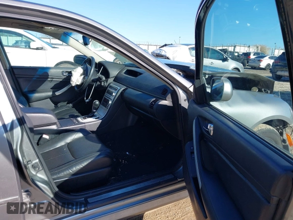 2006 Infiniti G35 z VIN JNKCV51F06M617882, wystawiony jako IAAI lot #41771927 z przebiegiem 199 871 mil mil oraz . Historia ofert i sprzedaży dostępna na DreamBid. Obrazek 5.