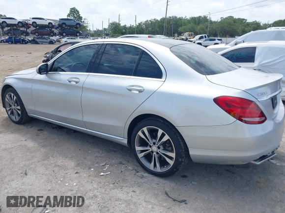 2016 Mercedes-Benz C 300 Luxury with VIN 55SWF4KB0GU138307, listed as a IAAI auction lot 42493236 with 71,342 mi miles and . Bid and sale history available at DreamBid. Image 3.
