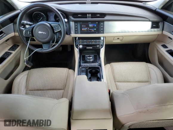 2017 Jaguar XF 20d Prestige with VIN SAJBE4BN5HCY44573, listed as a Copart auction lot 80104004 with 75,015 mi miles and Salvage Title. Bid and sale history available at carsss.com. Image 8.
