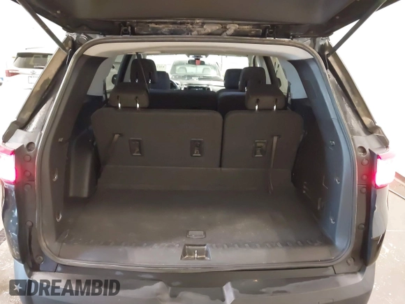2018 Chevrolet Traverse LS with VIN 1GNEVFKW7JJ257543, listed as a IAAI auction lot 41619706 with 113,208 mi miles. Bid and sale history available at carsss.com. Image 18.
