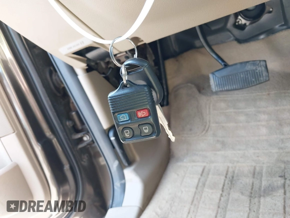 2008 Ford Explorer XLT with VIN 1FMEU73E08UA26690, listed as a IAAI auction lot 42587625 with 82,846 mi miles and . Bid and sale history available at DreamBid. Image 11.