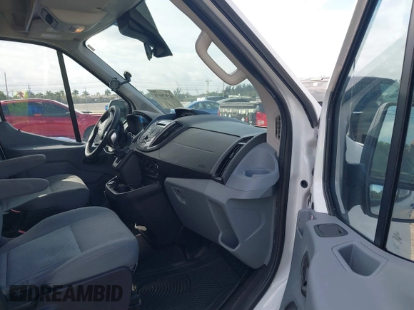 2019 Ford Transit Passenger XL with VIN 1FBAX2CM4KKB54426, listed as a IAAI auction lot 41579139 with 103,337 mi miles. Bid and sale history available at carsss.com. Image 5.