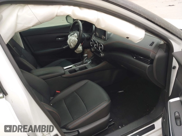 2021 Nissan Sentra SR z VIN 3N1AB8DV6MY207963, wystawiony jako IAAI lot #41717870 z przebiegiem 66 241 mil mil oraz . Historia ofert i sprzedaży dostępna na DreamBid. Obrazek 5.