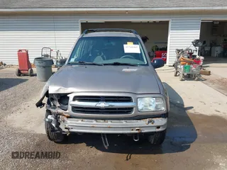 2002 Chevrolet Tracker with VIN 2CNBJ13C026911257, listed as a IAAI auction lot 41760465 with 135,549 mi miles and . Bid and sale history available at DreamBid. Image 13.