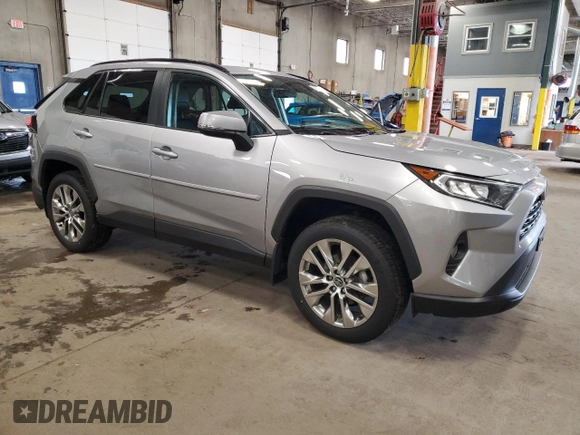 2021 Toyota RAV4 XLE Premium with VIN 2T3A1RFV3MC155735, listed as a Copart auction lot 58738135 with 87,685 mi miles and Salvage title. Bid and sale history available at DreamBid. Image 4.