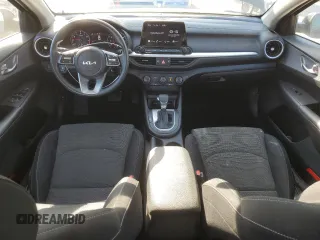 2022 Kia Forte LXS with VIN 3KPF24AD0NE431210, listed as a Copart auction lot 48363025 with 36,962 mi miles and Salvage Title. Bid and sale history available at carsss.com. Image 8.