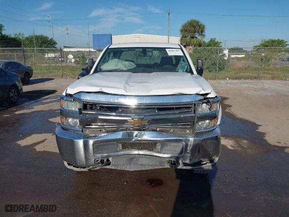 2016 Chevrolet Silverado 2500HD Work Truck with VIN 1GC1KUE84GF136546, listed as a IAAI auction lot 41887485 with 287,977 mi miles. Bid and sale history available at carsss.com. Image 6.