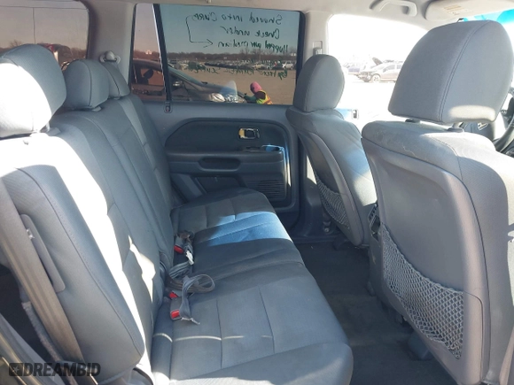 2008 Honda Pilot VP with VIN 5FNYF18238B049364, listed as a IAAI auction lot 41416071 with 170,384 mi miles. Bid and sale history available at carsss.com. Image 8.