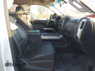 2016 Chevrolet Silverado 1500 LTZ with VIN 3GCUKSEJ2GG324890, listed as a IAAI auction lot 41141398 with 193,362 mi miles. Bid and sale history available at carsss.com. Image 5.