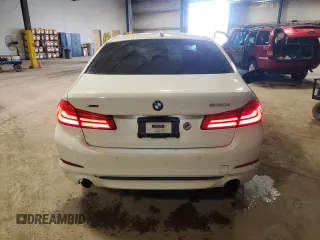 2019 BMW 5 Series 530i xDrive with VIN WBAJA7C57KWW32394, listed as a Copart auction lot 51223825 with 62,148 mi miles and Salvage title. Bid and sale history available at DreamBid. Image 6.