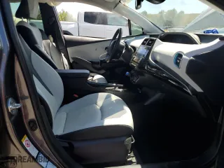 2022 Toyota Prius LE with VIN JTDL9MFU7N3037119, listed as a Copart auction lot 69156674 with 51,417 mi miles and Salvage Title. Bid and sale history available at carsss.com. Image 7.