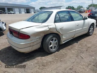 2002 Buick Regal LS с VIN 2G4WB55KX21274885, выставлен на аукционе IAAI как лот 42206272 с пробегом 126 509 миль миль и . История ставок и продаж доступна на DreamBid. Изображение 6.