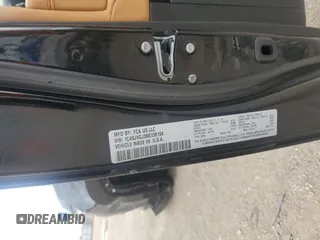 2022 Jeep Grand Wagoneer Series III with VIN 1C4SJVGJ3NS136104, listed as a Copart auction lot 54686725 with 58,677 mi miles and Salvage title. Bid and sale history available at DreamBid. Image 14.
