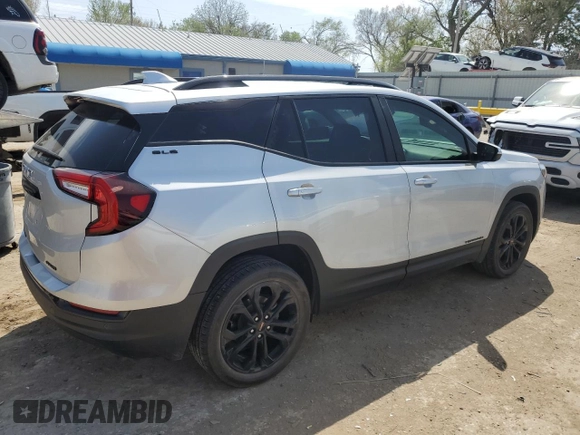 2022 GMC Terrain SLE with VIN 3GKALTEV7NL250321, listed as a Copart auction lot 53404475 with 31,502 mi miles and Salvage title. Bid and sale history available at DreamBid. Image 3.