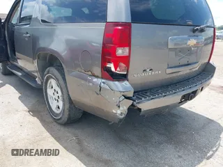 2007 Chevrolet Suburban LT with VIN 1GNFC16J27J200946, listed as a IAAI auction lot 42745650 with Not provided miles and . Bid and sale history available at DreamBid. Image 6.