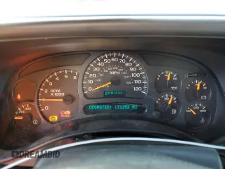 2003 GMC Sierra 2500HD SLE z VIN 1GTHK29U63E338962, wystawiony jako Copart lot #50282165 z przebiegiem 171 252 mil mil oraz Czysty tytuł • Clean title. Historia ofert i sprzedaży dostępna na DreamBid. Obrazek 9.