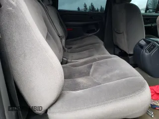 2004 GMC Sierra 2500HD SLE z VIN 1GTHK23144F119430, wystawiony jako Copart lot #85532974 z przebiegiem Nie podano mil oraz Szkoda całkowita • Salvage title. Historia ofert i sprzedaży dostępna na DreamBid. Obrazek 10.