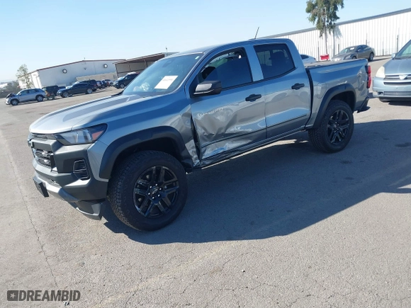 2024 Chevrolet Colorado 4WD Trail Boss with VIN 1GCPTEEK7R1123315, listed as a IAAI auction lot 41611991 with 10,368 mi miles. Bid and sale history available at carsss.com. Image 18.