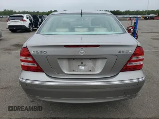 2006 Mercedes-Benz C 280 Luxury z VIN WDBRF92H46F774155, wystawiony jako Copart lot #59687985 z przebiegiem 56 007 mil mil oraz Szkoda całkowita • Salvage title. Historia ofert i sprzedaży dostępna na DreamBid. Obrazek 6.
