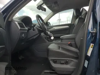 2019 Volkswagen Atlas SE with VIN 1V2DR2CA2KC582271, listed as a Copart auction lot 61592975 with 79,140 mi miles and Salvage title. Bid and sale history available at DreamBid. Image 7.