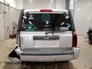 2006 Jeep Commander with VIN 1J8HG48N86C275203, listed as a Copart auction lot 57827085 with 197,552 mi miles and Clean title. Bid and sale history available at DreamBid. Image 6.
