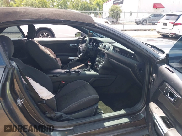 2015 Ford Mustang V6 с VIN 1FATP8EM4F5347819, выставлен на аукционе IAAI как лот 42692208 с пробегом 111 519 миль миль и . История ставок и продаж доступна на DreamBid. Изображение 5.