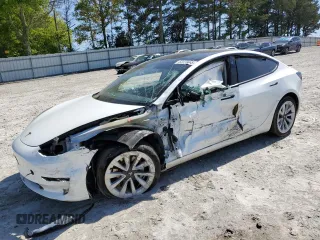 2023 Tesla Model 3 z VIN 5YJ3E1EA9PF558088, wystawiony jako Copart lot #52228465 z przebiegiem 63 204 mil mil oraz Szkoda całkowita • Salvage title. Historia ofert i sprzedaży dostępna na DreamBid. Obrazek 1.